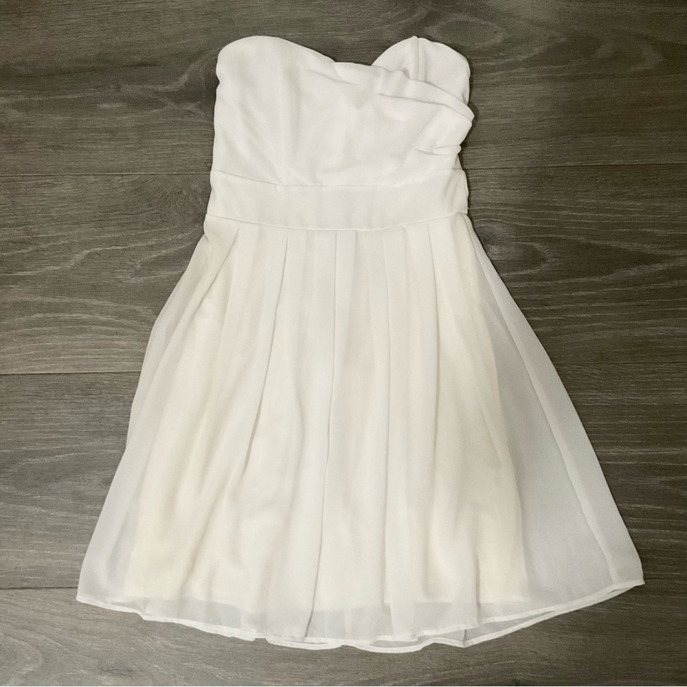 TFNC London White Chiffon Dress Size 4